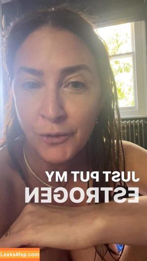Lisa Snowdon photo #0033
