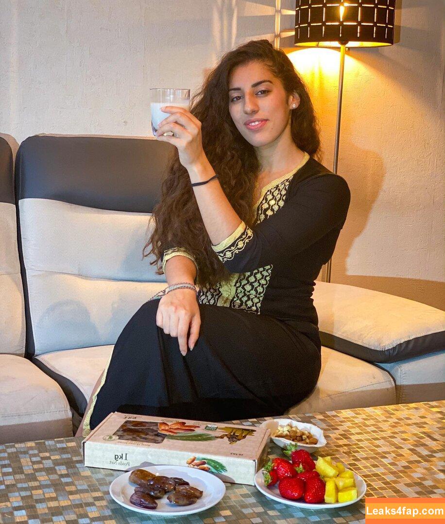 Lisa Zimouche / LisaZimouche / https: / lisa.zimouche leaked photo photo #0015