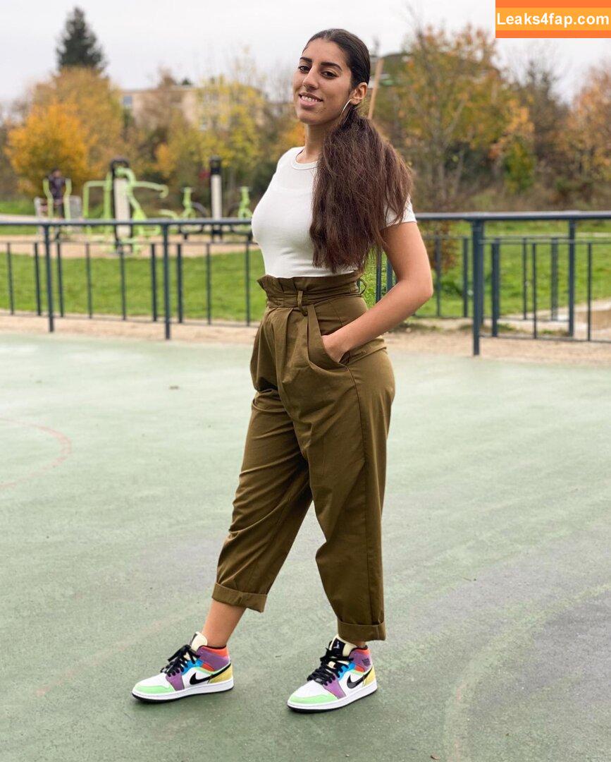 Lisa Zimouche / LisaZimouche / https: / lisa.zimouche leaked photo photo #0018