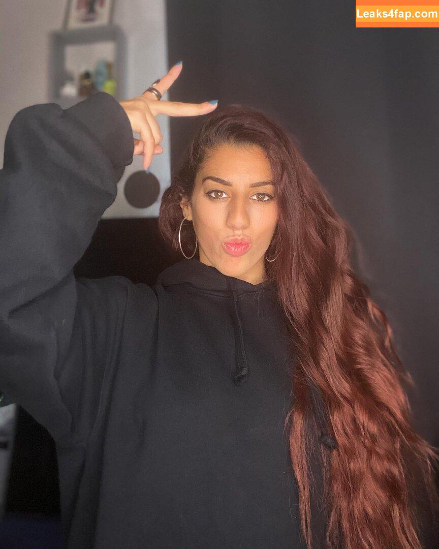 Lisa Zimouche / LisaZimouche / https: / lisa.zimouche leaked photo photo #0022