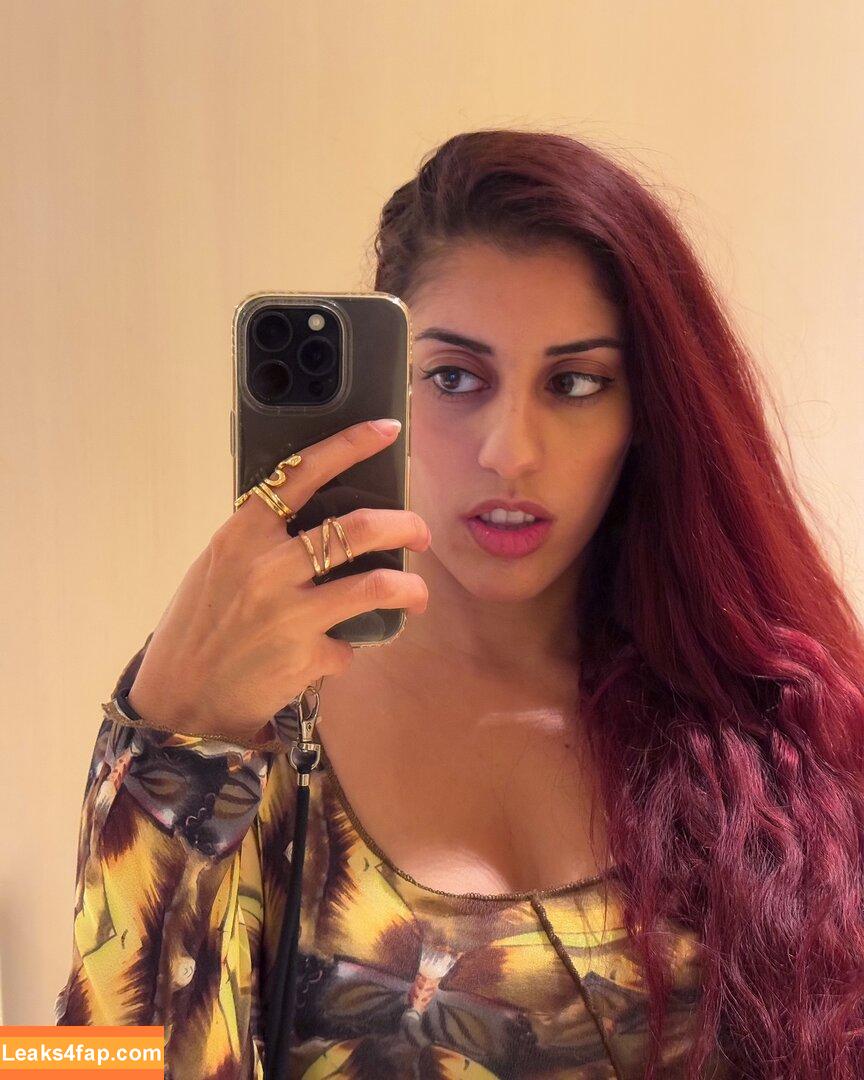 Lisa Zimouche / LisaZimouche / https: / lisa.zimouche leaked photo photo #0032