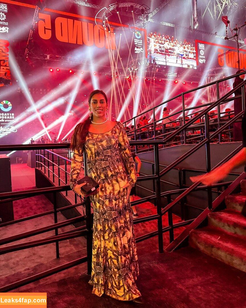 Lisa Zimouche / LisaZimouche / https: / lisa.zimouche leaked photo photo #0033