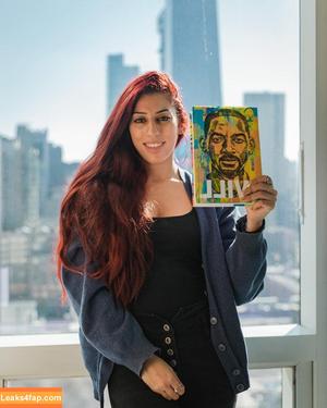 Lisa Zimouche photo #0025