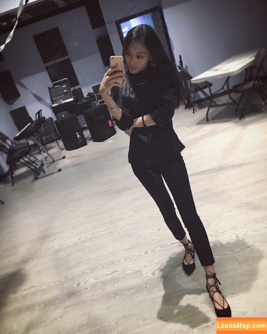 _lisahui_ /  leaked photo photo #0007