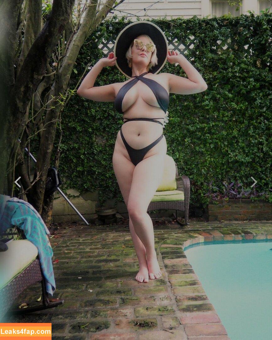 Lisalouwho / LisaLouPatreon / lisalouwhoxoxo leaked photo photo #0085