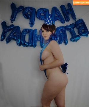 Lisalouwho photo #0008