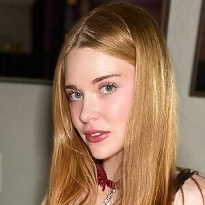 lisaswallowss photo #0006