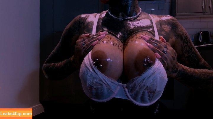 LitaTheDoll / LitaTheD0ll / RealDolita / stemmequeensupreme leaked photo photo #0039