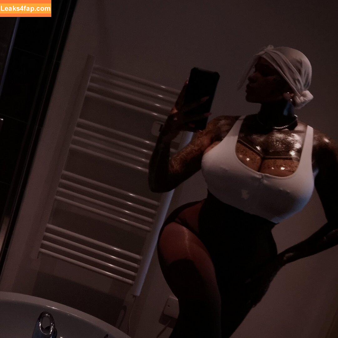 LitaTheDoll / LitaTheD0ll / RealDolita / stemmequeensupreme leaked photo photo #0043