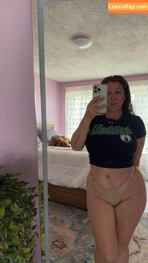 literallymackayla photo #0001