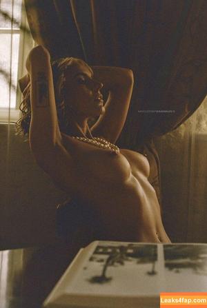Lithuanian Girls photo #0068
