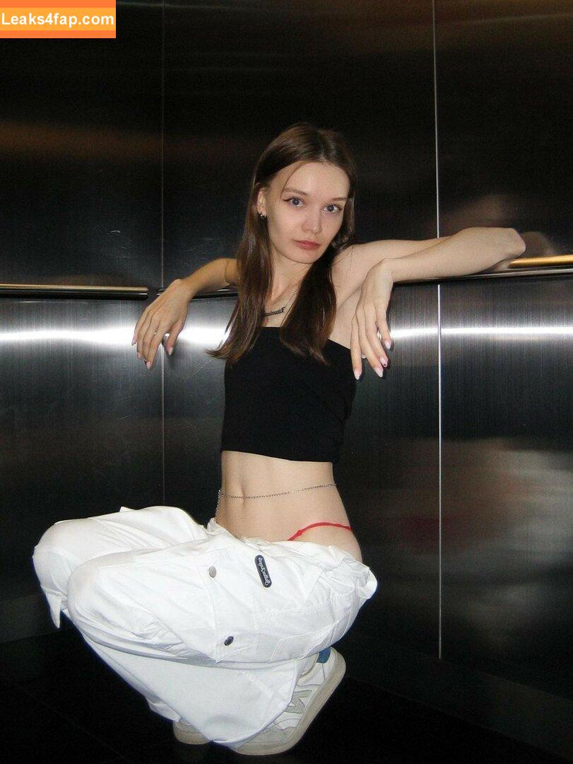 litlonn / Katya leaked photo photo #0036