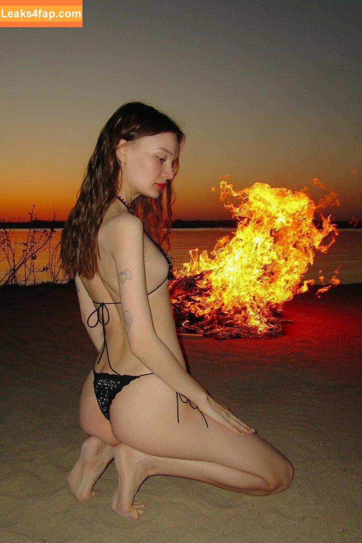 litlonn / Katya leaked photo photo #0056