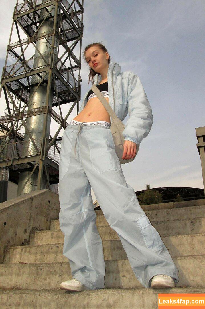litlonn / Katya leaked photo photo #0077