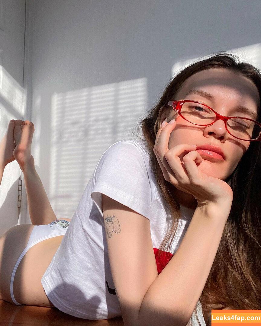 litlonn / Katya leaked photo photo #0090