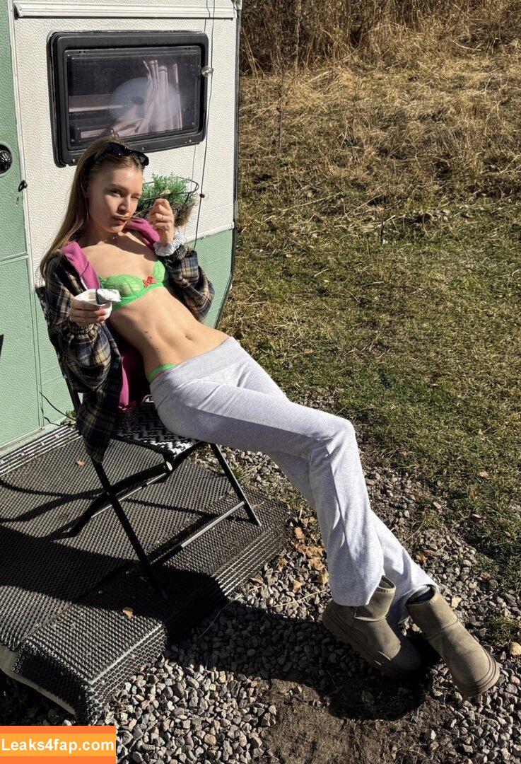 litlonn / Katya leaked photo photo #0547