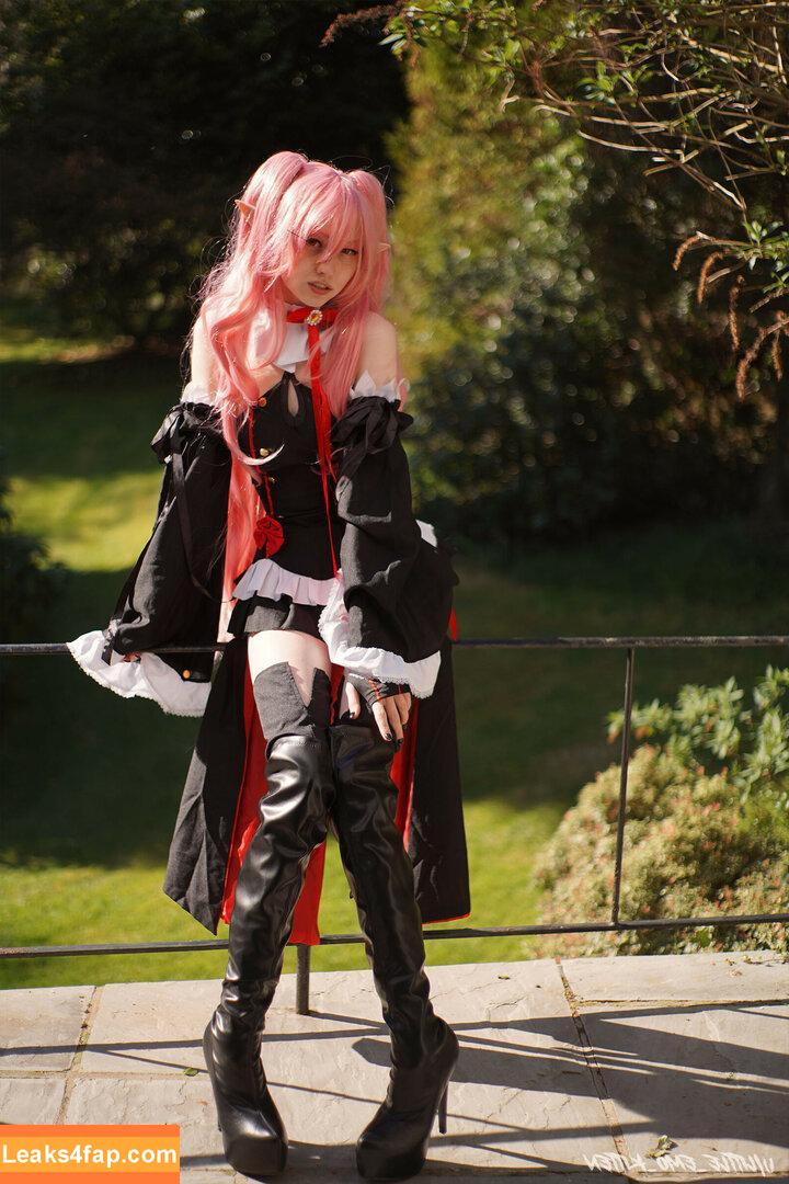 Little_emo_kitten / daddys-emo-girl / daddys_emo_girl / justemokitten leaked photo photo #0082