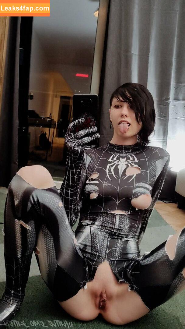 Little_emo_kitten / daddys-emo-girl / daddys_emo_girl / justemokitten leaked photo photo #0431