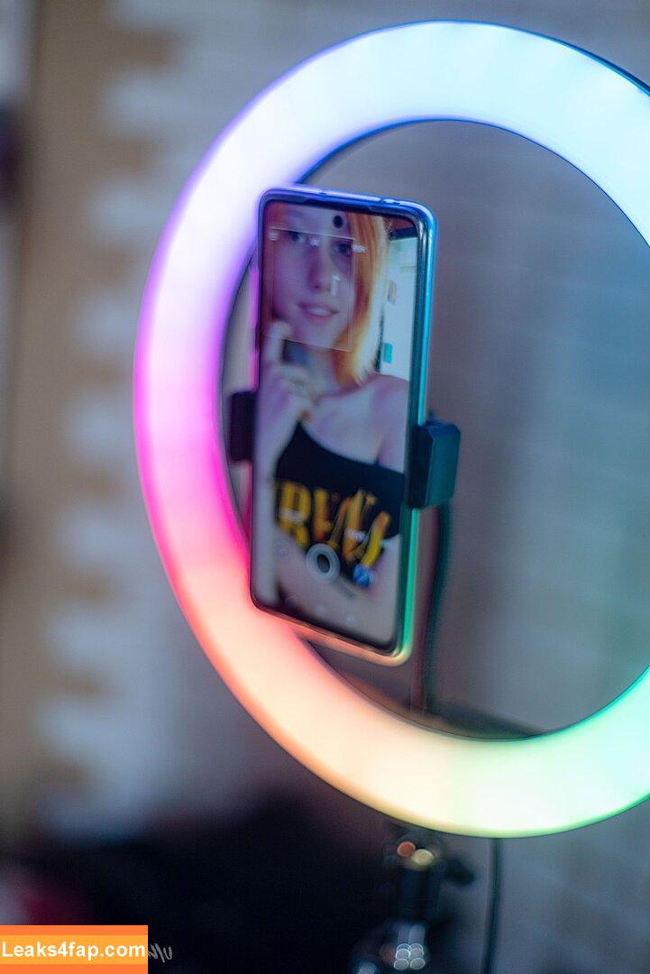 Little_emo_kitten / daddys-emo-girl / daddys_emo_girl / justemokitten leaked photo photo #0588