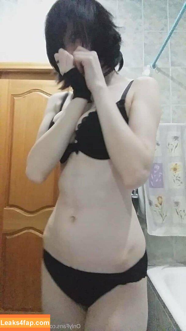 Little_emo_kitten / daddys-emo-girl / daddys_emo_girl / justemokitten leaked photo photo #0695