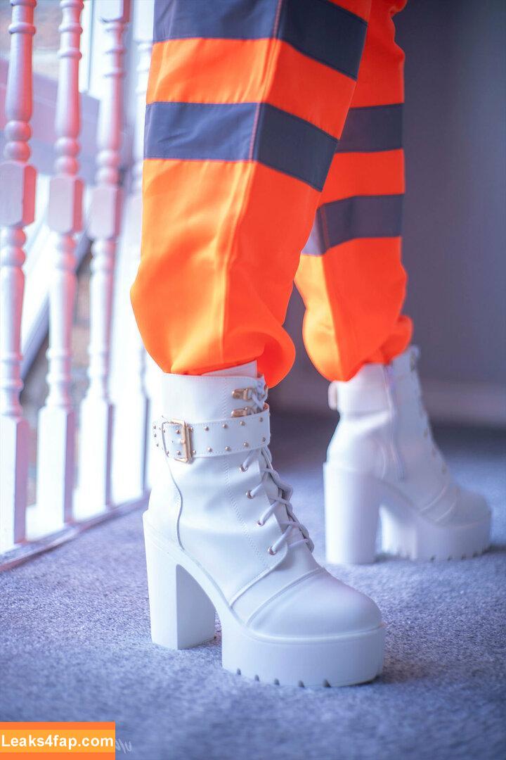 Little_emo_kitten / daddys-emo-girl / daddys_emo_girl / justemokitten leaked photo photo #0704