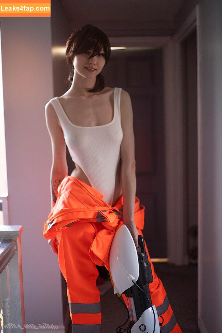 Little_emo_kitten / daddys_emo_girl leaked photo photo #1020