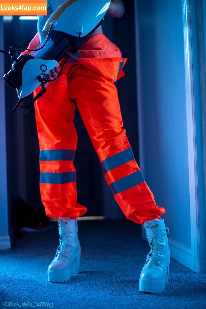 Little_emo_kitten / daddys_emo_girl leaked photo photo #1022