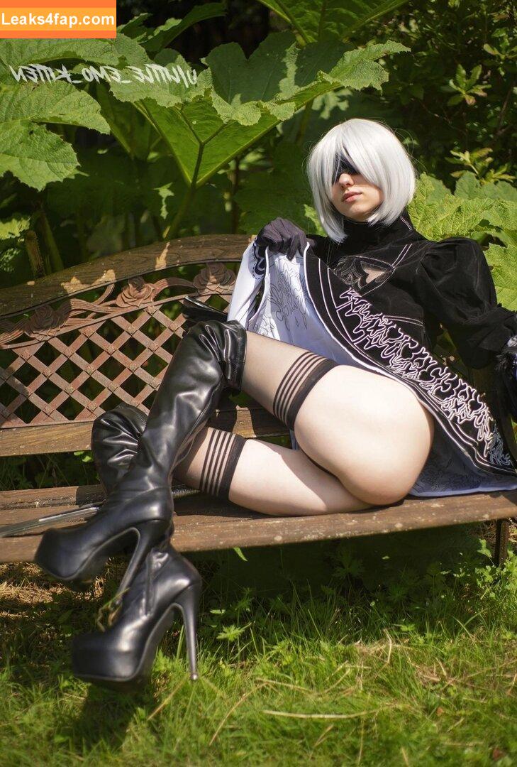 Little_emo_kitten / daddys_emo_girl leaked photo photo #1102