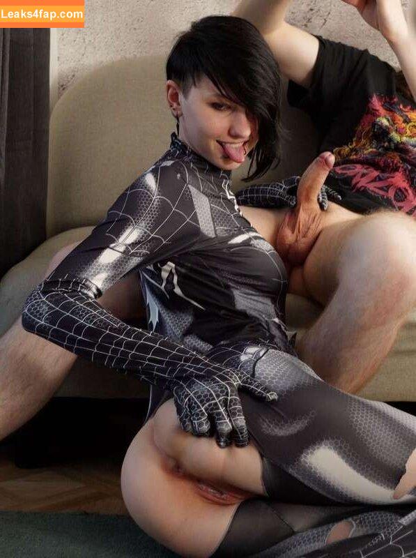 Little_emo_kitten / daddys_emo_girl leaked photo photo #1238
