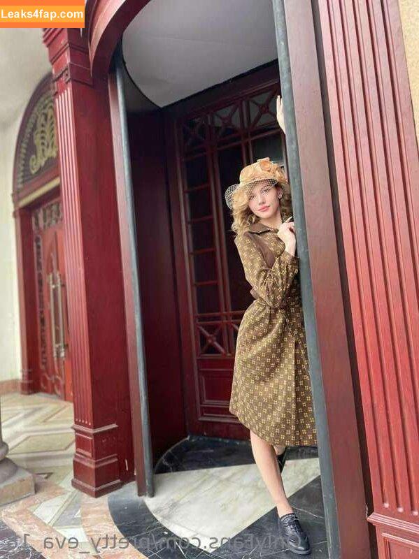 little_eva_vip / littleeva leaked photo photo #0100