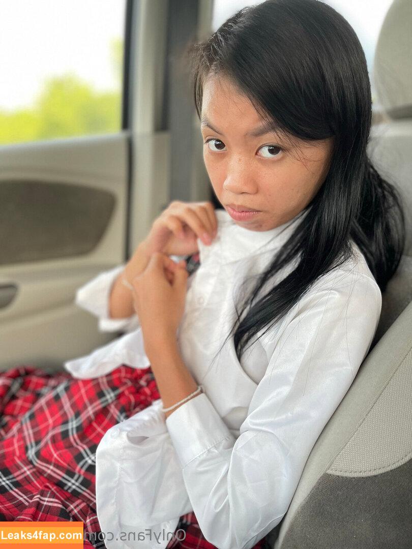 little-lisha / littlelisha143 leaked photo photo #0012