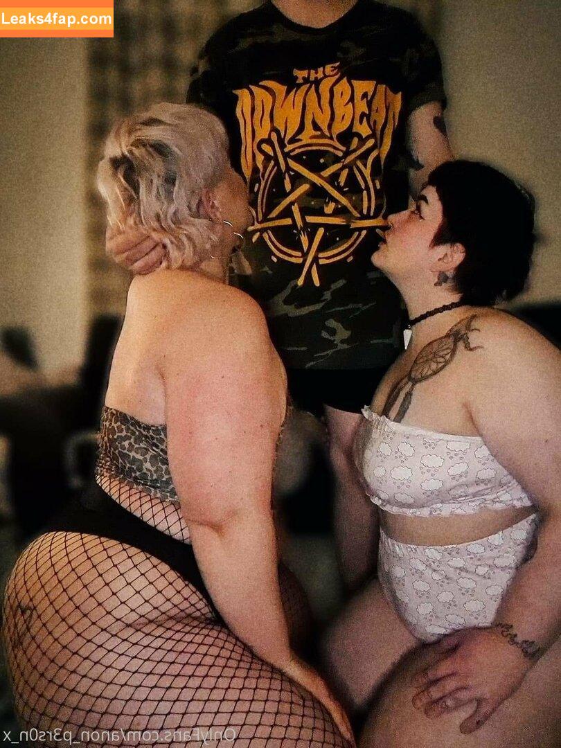 little.m0th /  leaked photo photo #0001
