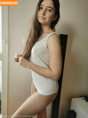 Little Nika aka littlecutenika photo #0165