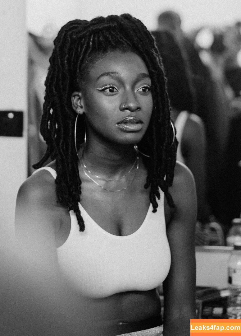 Little Simz / littlesimz leaked photo photo #0023