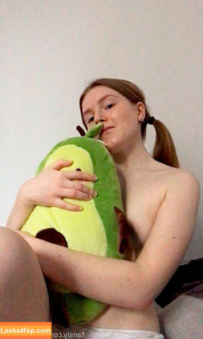 little_wendy / littlee_wendy_ leaked photo photo #0197