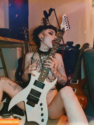 LittleDemonWitch photo #0013