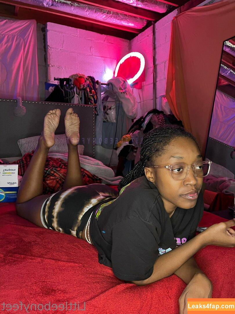 littleebonyfeet / prettyfeetpicsx слитое фото фото #0053