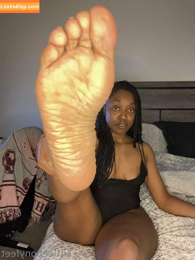 littleebonyfeet / prettyfeetpicsx leaked photo photo #0082
