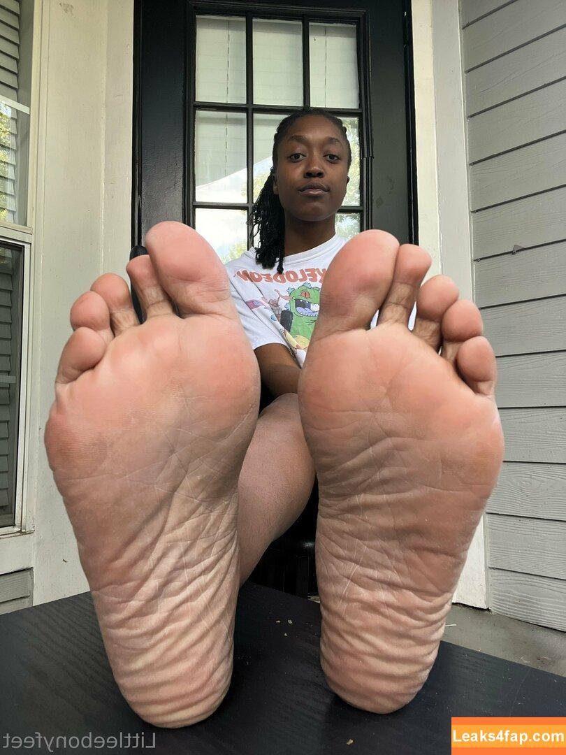 littleebonyfeet / prettyfeetpicsx leaked photo photo #0231