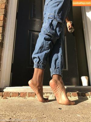 littleebonyfeet photo #0004