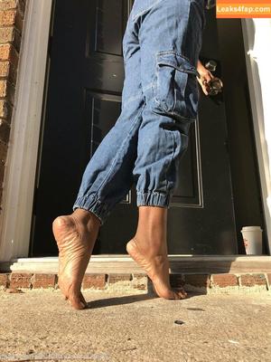 littleebonyfeet photo #0005