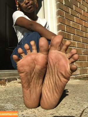 littleebonyfeet photo #0022