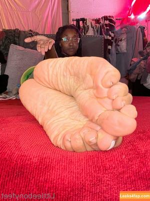 littleebonyfeet photo #0056