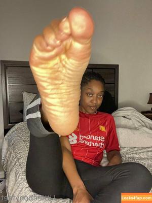 littleebonyfeet photo #0084