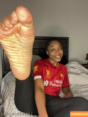 littleebonyfeet photo #0085