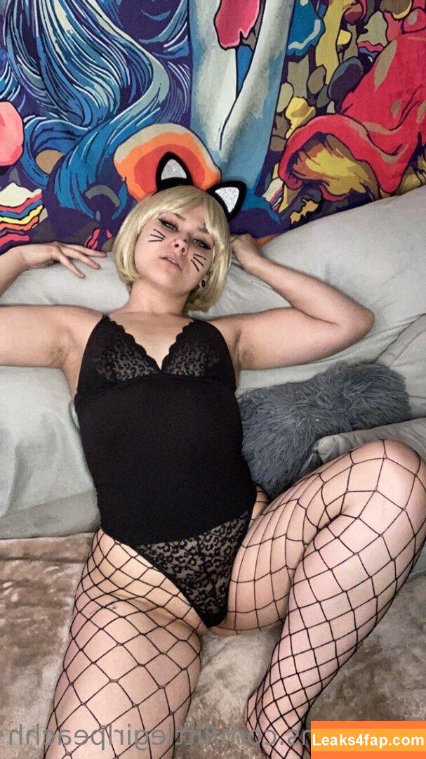 littlegirlpeachh / akiramace leaked photo photo #0013