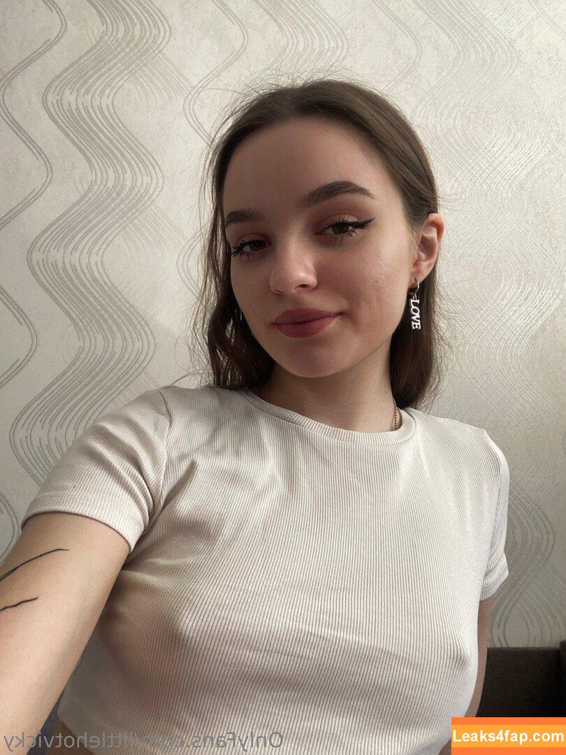 littlehottyvi / Viki leaked photo photo #0089