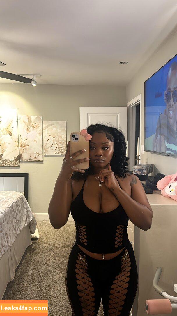 littlelaya / littlelaya.main leaked photo photo #0027