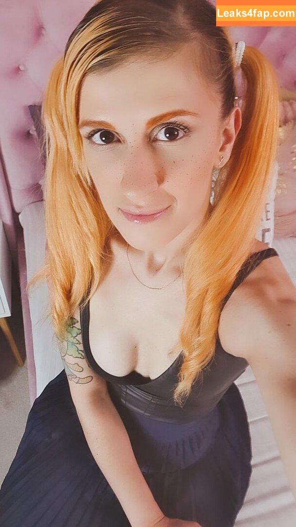 LittleLizzie /  leaked photo photo #0002