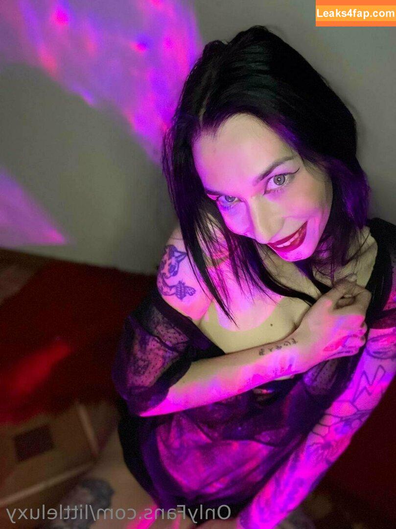 littleluxy / littleluxy_ leaked photo photo #0045